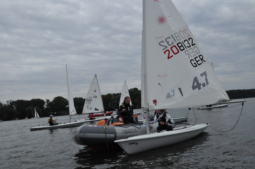 208132 Linda Hensel